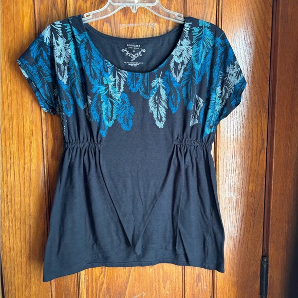 Sonoma Women's Top with Black and Blue Feather Design - Picture 1 of 6